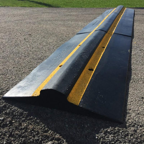 Roadway Heavy Rubber Speed Bump Medium Profile 3 Inch